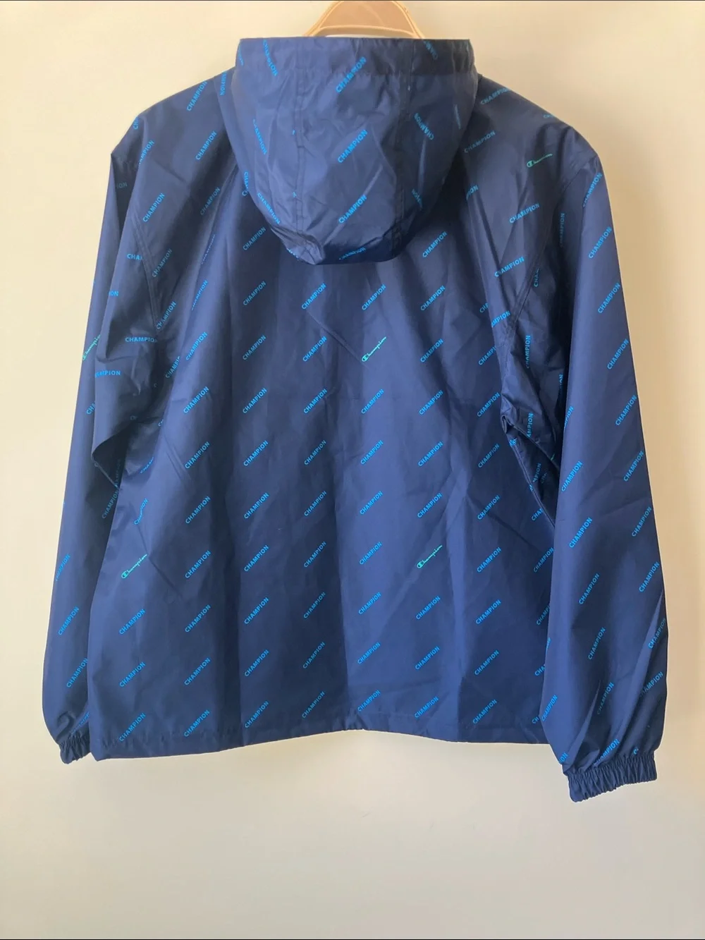 CHAMPION Navy Pullover Anorak Light Blue Logo Print Front Pocket Men’s Sz S NWOT